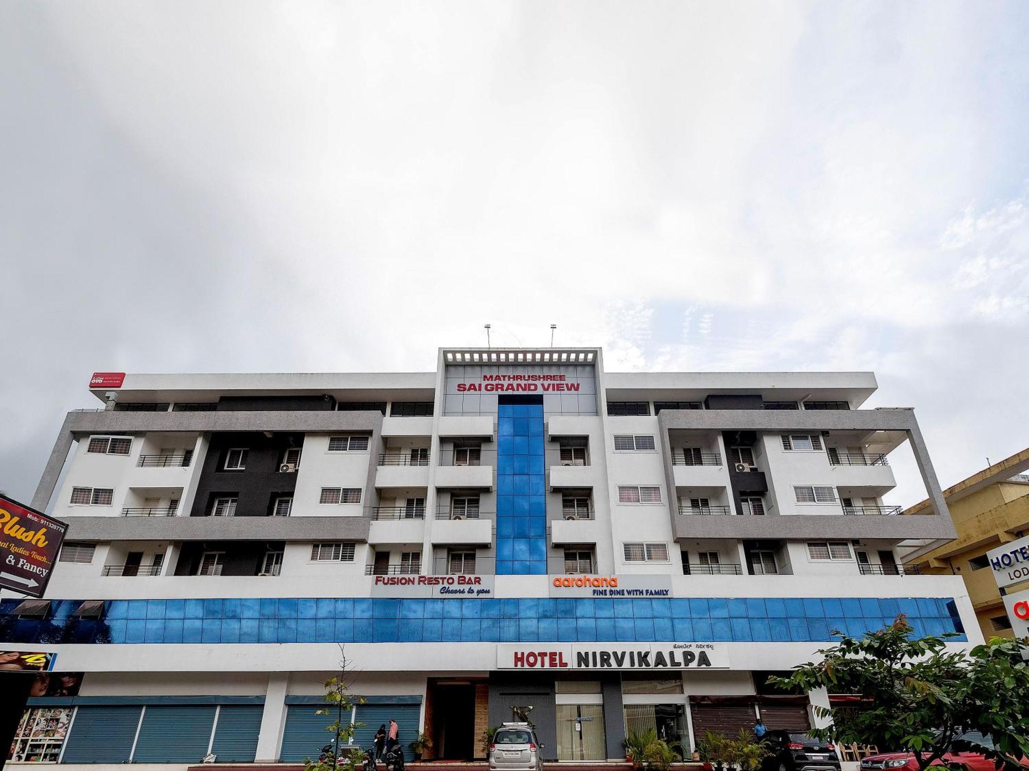 Hotel Nirvikalpa Ullal Exterior photo